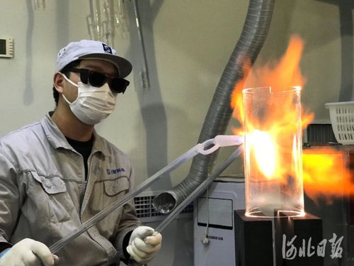 久智光電子材料科技加班加點生產(chǎn)消毒設(shè)備部件