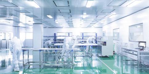 寧波江豐電子材料股份創(chuàng)建于 2005 年,是專業(yè)從事超高純金屬濺射靶材研發(fā)、生產(chǎn)和銷售的高新技術企業(yè),先后承擔了國家 02 重大專項、863 重大專項等國家級產(chǎn)業(yè)化項目。公司于 2017 年 6 月 15 日在深圳證券交易所成功上市,股票代碼為 300666。