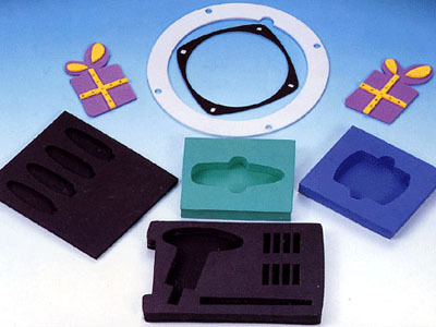 環(huán)保防靜電包裝 電子工業(yè)的守護(hù)者，深圳市世源海綿制品的專業(yè)解決方案